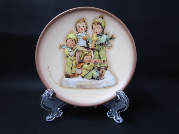 M. J. Hummel "Strike Up The Band" 4" Porcelain Plate Century Collection Plate Series 1995 Motif
