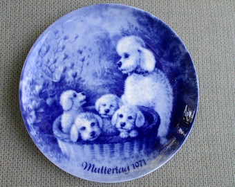 1971 Mothers Day Plate Basket of Puppies Berlin Design