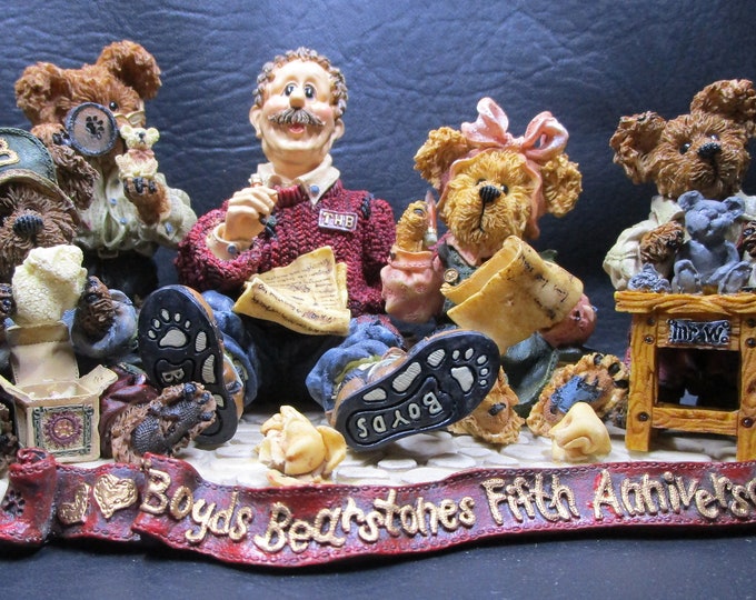 Featured listing image: Boyds Bears T.H.B. "Work is Love Made Visible" Boyds Bears & Friends Bearstone Collection Style #227803