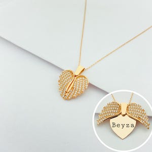 Personalized Heart Wing Necklace in 925 Sterling Silver - Custom Name Pendant in Gold or Silver, Gift for Her