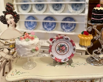 Miniature ceramic plate, dollhouse miniature, miniature plate, minis, 1:12 scale