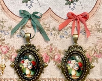 Set of 2 Miniature Wall Plaques, dollhouse miniatures, miniatures, minis, 1:12 scale