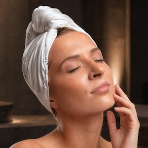 Mulberry Silk Hair Turban, Double Sided Silk Hair Wrap for Curly Hair, Anti Frizz Sleep Bonnet, Luxury Hair Care Gift