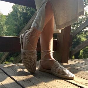 Handgefertigte Häkel Espadrilles: Bio Boho Schnür-Sommerschuhe Bild 7