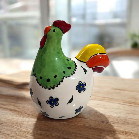 手作りのトルコ陶器製鶏の置物：カラフルな農家風装飾 - Etsy 日本