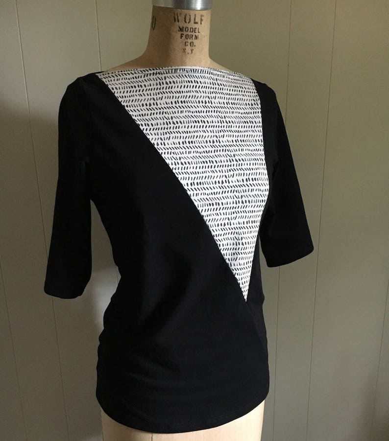 Triangle Top, Women's Top, Cotton Jersey with Dash Print, Mid sleeves, Modern style made to order image 2
