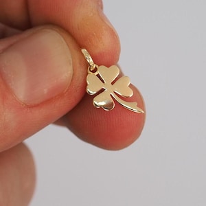 14k Gold vierblättriges Kleeblatt, 14k Klee Anhänger, 14k Schmuck, Anhänger, Glücksklee Charm, viel Glück, 14k Goldschmuck, 14k Schmuck