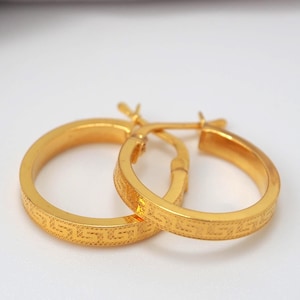 22K Gold Round Hoop Earrings, Yellow Gold Shiny Hoops, Classic Jewelry Handmade with Love, 22k Gold Jewelry, 22k Gold Jewelry Gift