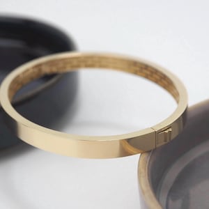 14k Armreif Armband, Goldarmreif, 14k Manschette Armband, gravierte Armreif, 14k Gold Schmuck, Geschenk für sie, 14k Gold Schmuck Geschenk, 14k Armreifen