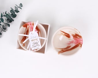 Recuerdos de cuencos de cerámica hechos a mano: regalos rústicos para bodas y baby showers