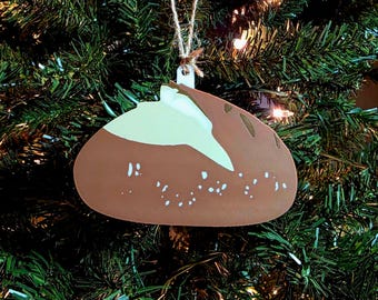 Sourdough Bread Ornament – Artisan Loaf Design for Bread Lovers