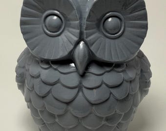 Garden Statue Owl Figurine – 3D Printed Gloss Resin Desk Decor