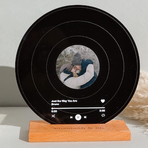 Individuelle Schallplattenplakette - Personalisiertes Musik Geschenk für Papa, Ihn oder Freund - Acryl Musik Dekor - Valentinstag Geschenk für Ihn Sie