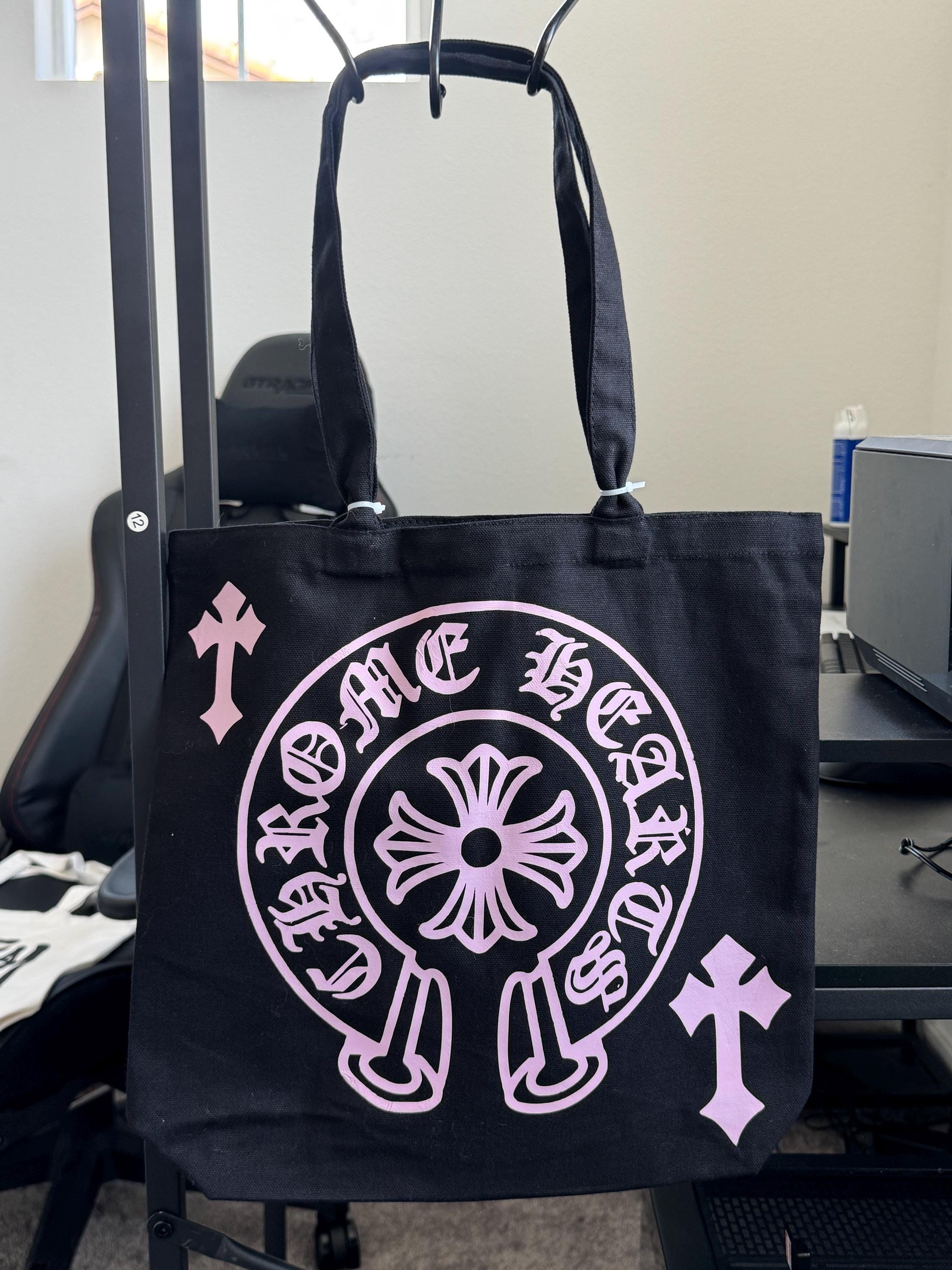 CHROME HEARTS ショップバッグ （おまけ付き） CHROME HEARTS ショップバッグ （おまけ付き） gift