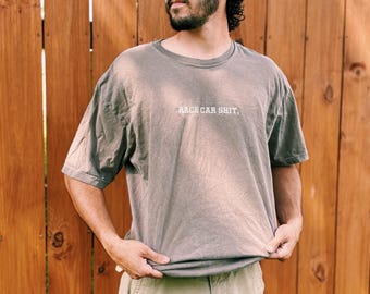 Camiseta bordada de carreras con la frase "Choque de coches de carreras", camiseta divertida de deportes de motor, bordado para aficionados a las carreras, regalo para amantes de los coches.