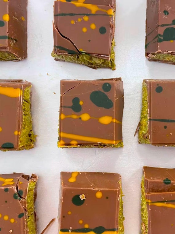 Authentic Dubai Chocolate Fix Dessert Chocolatier, 1 Bar - Etsy Authentic Dubai Chocolate Fix Dessert Chocolatier, 1 Bar - Etsy