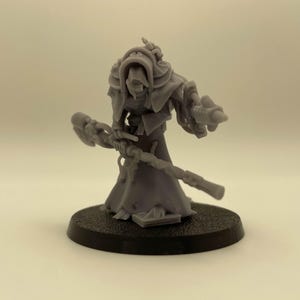 Dendrite Tech Mage Dominator - Adept Mechanics General Na&#39;Phrex Priest Overseer, for Scifi Grimdark Wargaming 28/32mm Scale