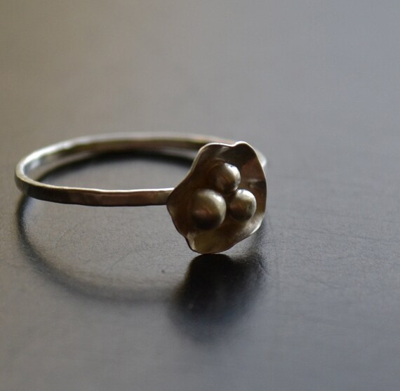 Items similar to 3 peas in a pod silver ring, made to size on Etsy