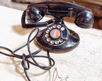 Teléfono antiguo – Pieza decorativa