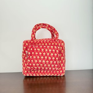 Printed insulated lunch bag | Floral lunch tote for work, school, picnic | Red