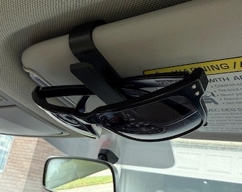 Zonnebrilhouder voor auto, zonneklepclip, lenzenvloeistofhouder, minimalistische zonnebrilopslag, autoaccessoire, brilhouder, reiszonnebrilclip