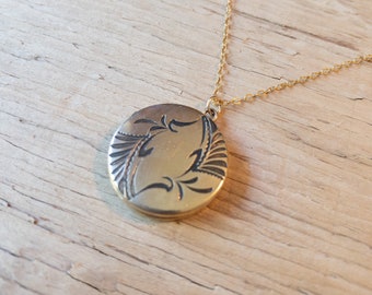 Vintage Round 12K Gold Filled Locket con cadena