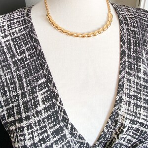 Vintage Gold Tone Braided Necklace Chunky Statement image 3