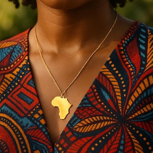 Collar unisex dorado con el mapa de África de DiwaKi, collar africano, collar de acero inoxidable, collar de herencia africana para hombres y mujeres