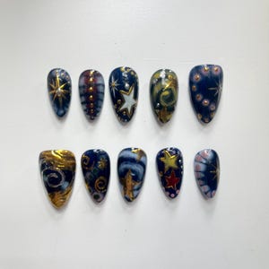 Whimsigoth Nails//Press on nails//Cute nails//Star nails//Quirky Nails//Whimsigoth//Handmade nails//Whimsy Nails//Vinatge Nails//Goth