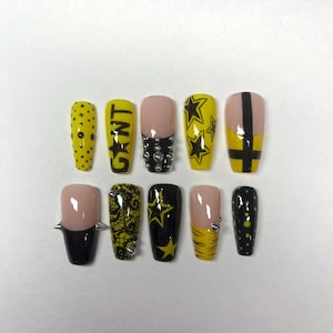 Ego Death Nails//Press on nails//Punk Nails//Y2K Nails//Handmade nails//Ego Death At A Bachlorette Party//Alt Nails//Hayley Williams