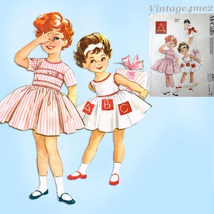 1950s Vintage McCalls Schnittmuster 2301: Baby Mädchen ABC Party Kleid (Größe 3)