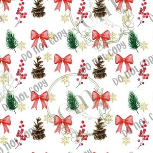 Peut inclure: Un motif sans couture sur fond blanc avec des nœuds rouges, des pommes de pin, des branches de pin vertes, des baies rouges et des flocons de neige dorés.