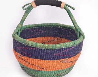 Cesta de la compra de paja / cesta redonda para leña / organizador de camping tejido a mano con asa