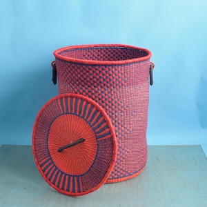 Handwoven African Laundry Basket with Lid – Ghana Straw Hamper| Laundromat basket| Eco-Friendly Storage Bin| Boho Fair Trade Organizer