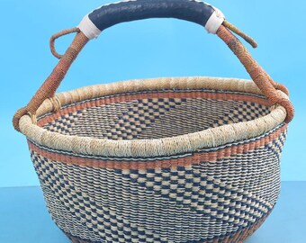 Big eggs collection basket| camping storage basket| straw harvest shopper| groceries carrier