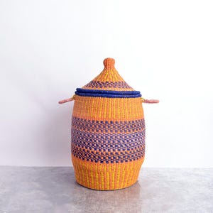 Cesta para la ropa sucia de paja de colores con tapa - Cesto de estilo africano tejido a mano
