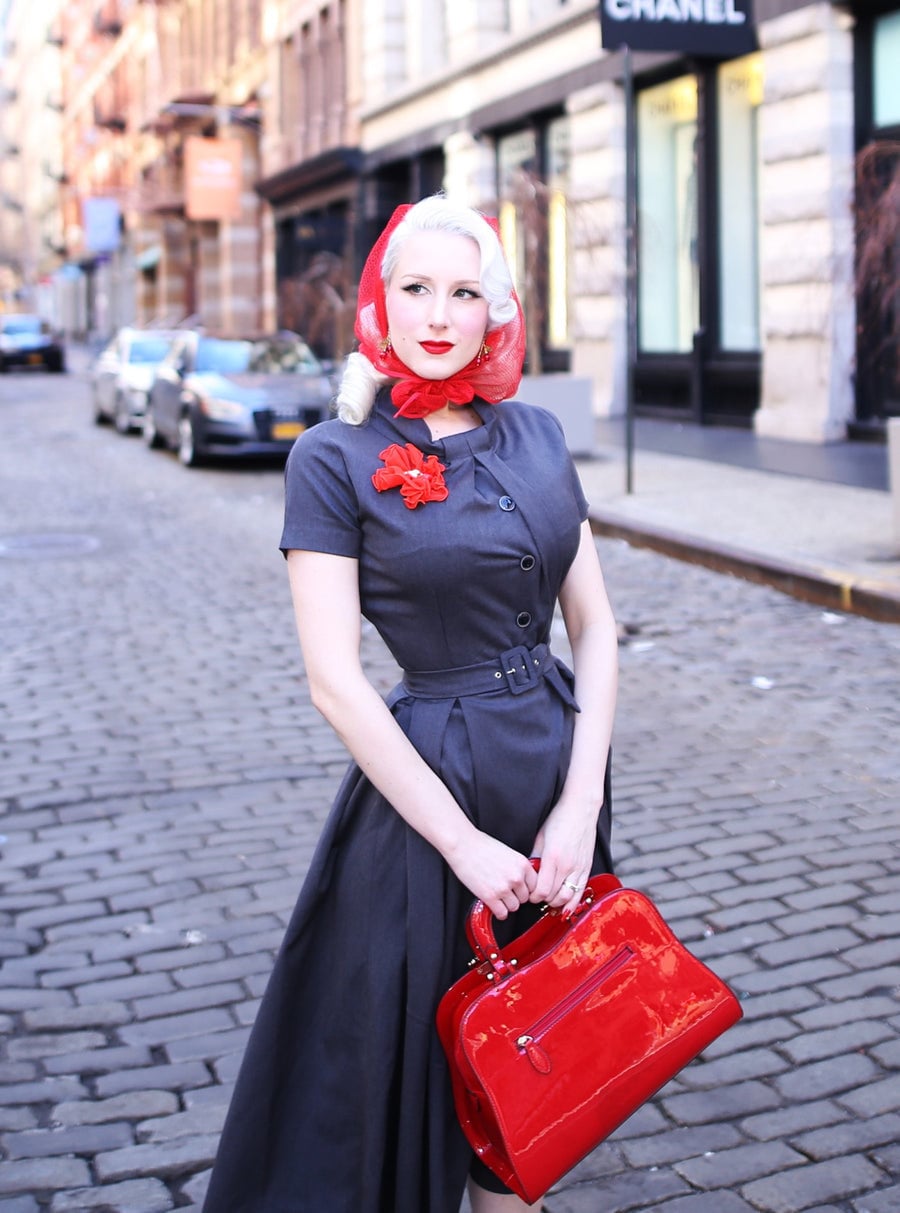 Vintage Vixen: Dita Von Teese  Vintage jurken, Vintage kleding, Outfits