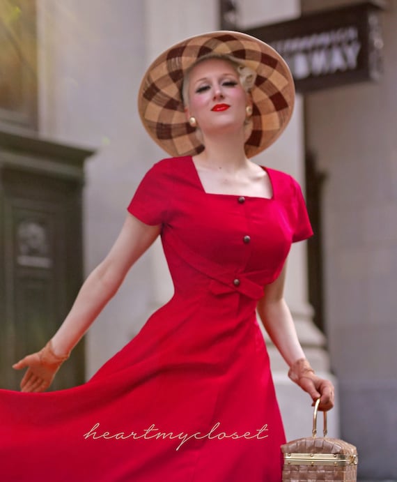 1950s Dress Styles: 8 Popular Vintage Looks  1950s fashion dresses,  Vintage dresses 50s, Vintage outfits