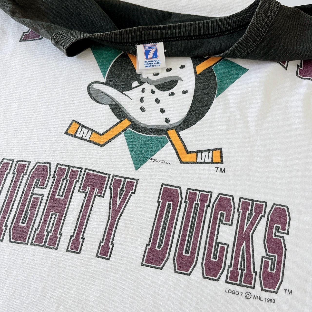 Vintage 90s Anaheim Mighty Ducks Tee - Logo 7 Hockey T-shirt (M 