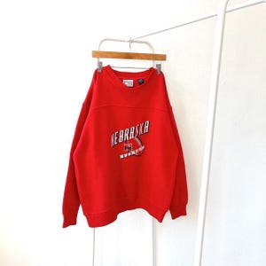 Vintage 90s Nebraska/ Cornhuskers/ NCAA/ vintage  CS red sweatshirt/ M