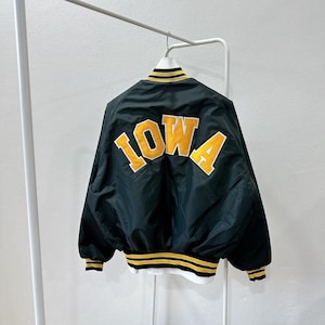 90s Iowa Hawkeyes athletics, black bomber jacket (XL)
