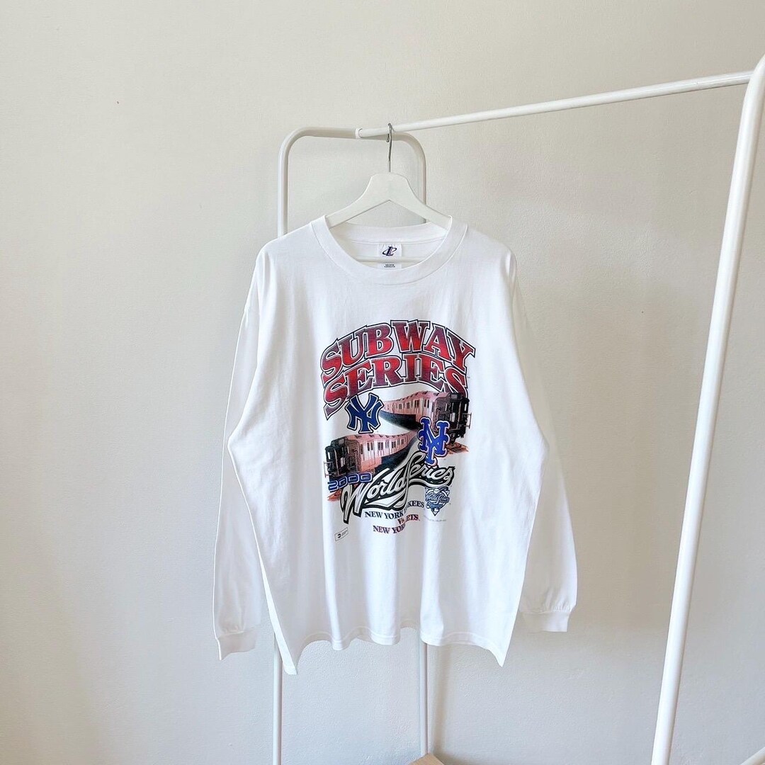 ヴィンテージ ヤンキース対メッツ 長袖Tシャツ - 2000 MLB サブウェイ