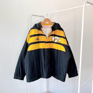 90s Iowa Hawkeyes athletics, Apex one black jacket (XL)