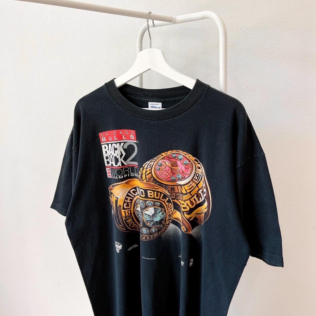 ヴィンテージ 1990年代/シカゴ ブルズ/チャンピオンシップ/Tシャツ/NBA 