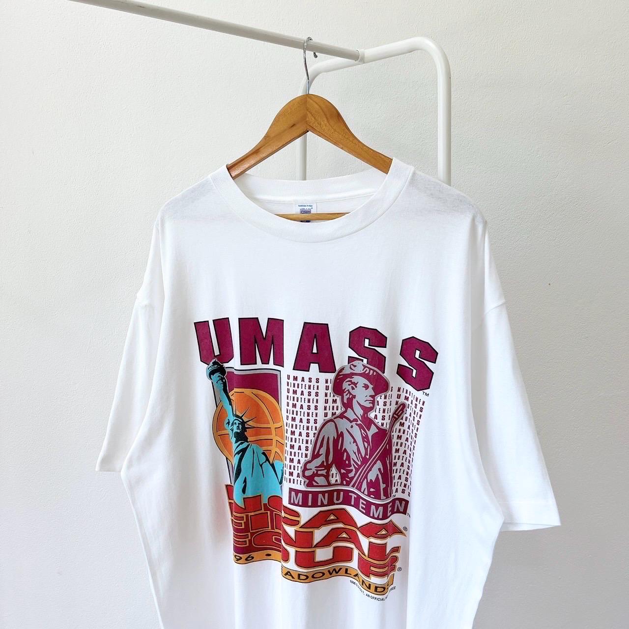 Vintage/ 90s/ Umass/ Minutemen/ 1996/ NCAA/ Logo 7/ Made in USA