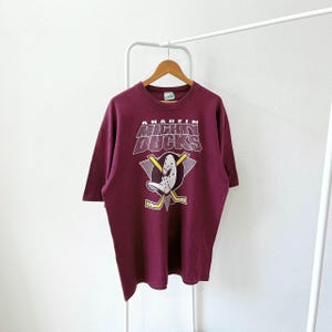 Vintage 90s Anaheim Ducks/ Vintage Mighty Ducks tee/ hockey/ Waves purple t-shirt/ XL