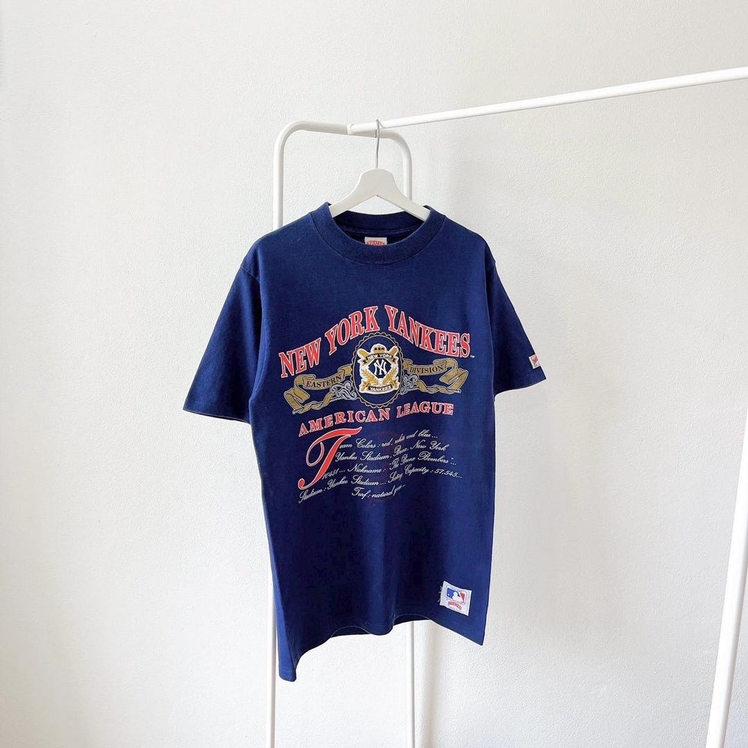 Vintage 90s New York Yankees T-shirt - Nutmeg Mills MLB Blue Tee