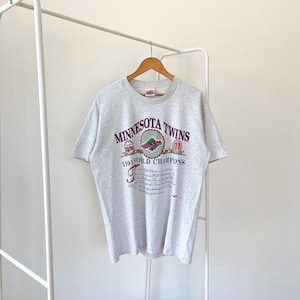 90s Minnesota Twins MLB baseball, embroidery and silk-screen t-shirt (XL)