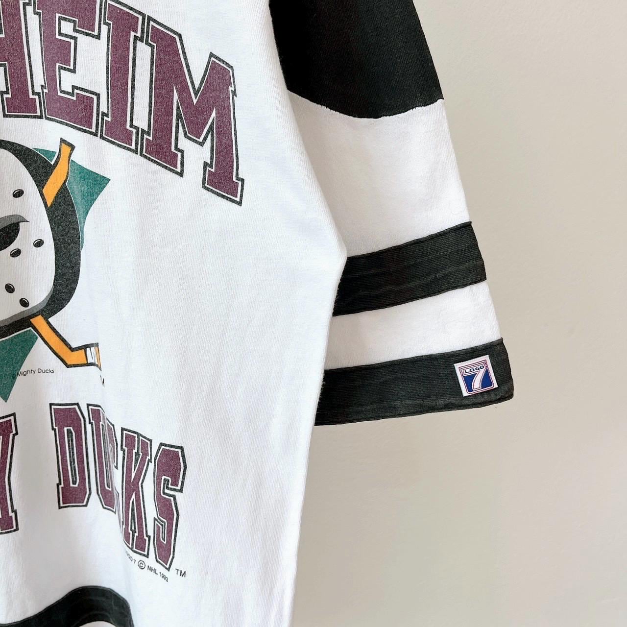 Vintage 90s Anaheim Mighty Ducks Tee - Logo 7 Hockey T-shirt (M 