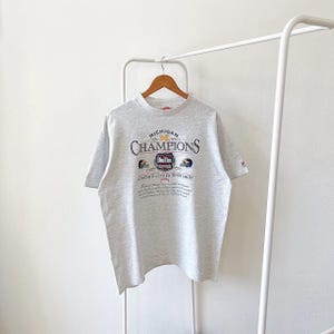 Vintage 90s/ Michigan/ Wolverines/ 1992 Big Ten conference/ vintage Nutmeg mills gray t-shirt (XL)